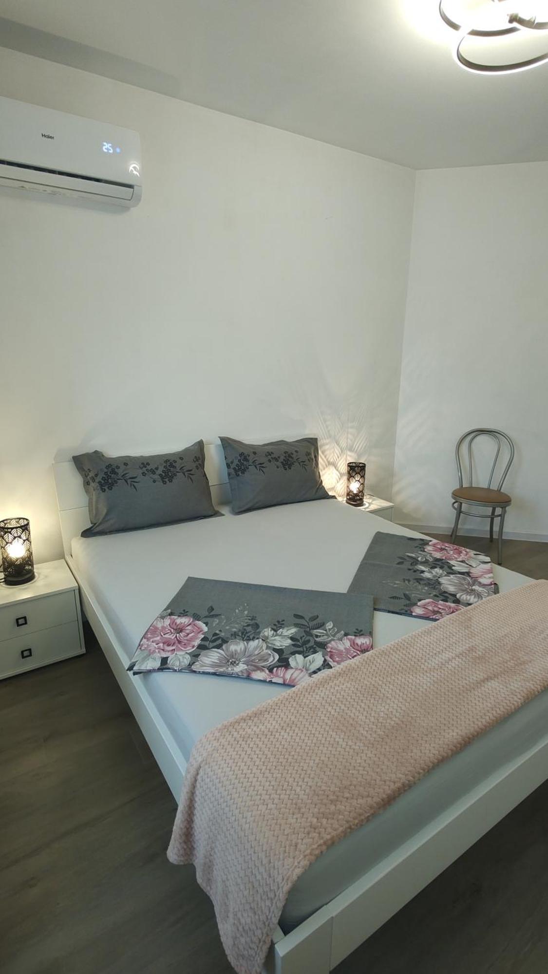 Magnolia Apartment וארנה חדר תמונה
